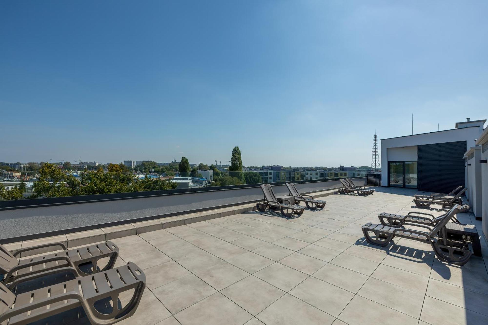 Seaside Apartamenty Baltycka 22 Kolobrzeg, Parking W Cenie Экстерьер фото